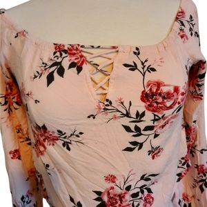 Kendall & Kylie crop long sleeve top